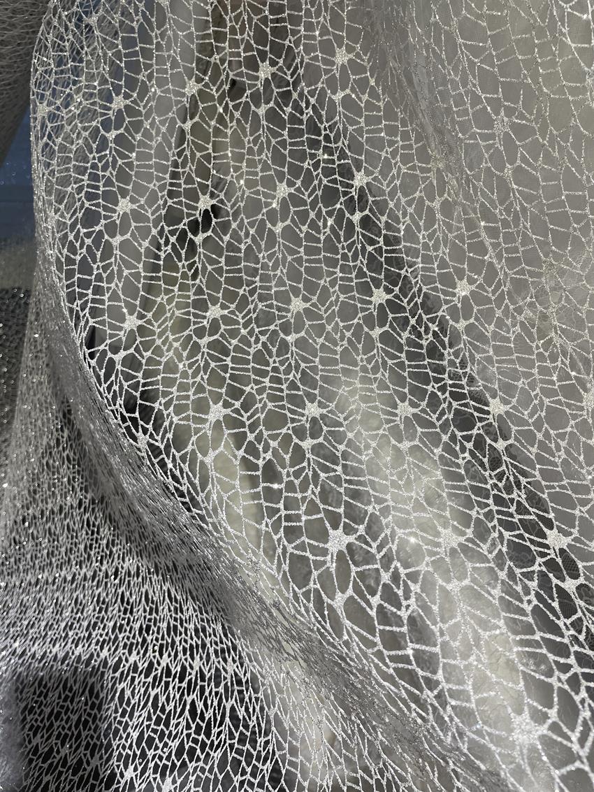 ホワイトグリッター光沢のある不規則なメッシュテクスチャデザイ - Crystal Mesh Fabric のレビューと価格