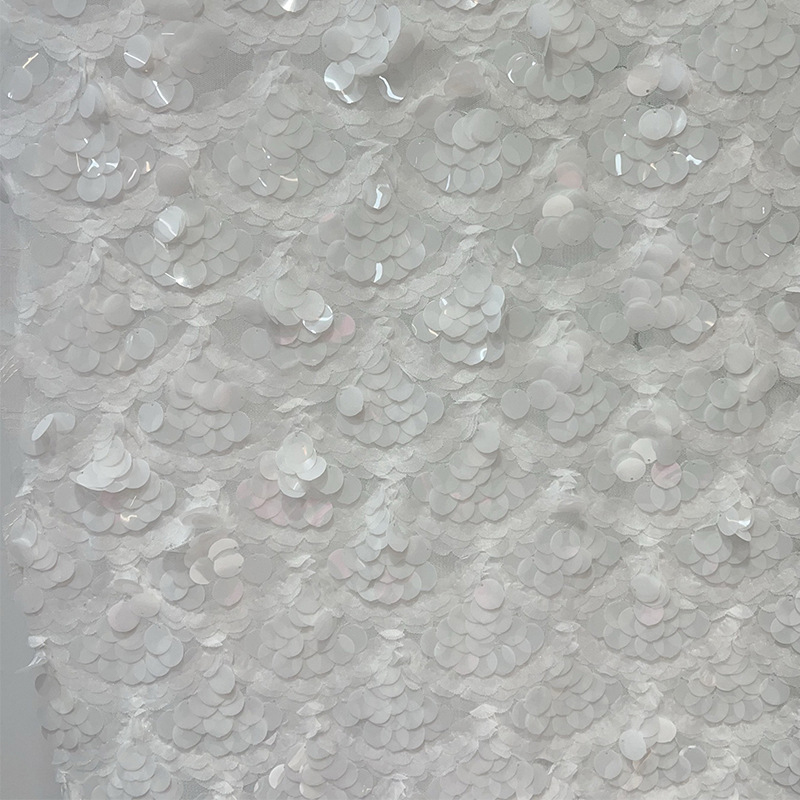 メッシュベースクロススパンコール刺繍生地ラウンドビーズスパン - Crystal Mesh Fabric のレビューと価格